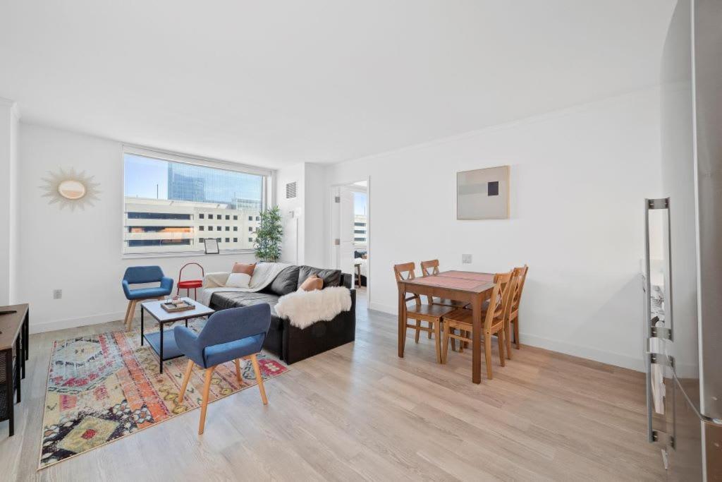 Astonishing Ocean Front Condo Cozysuites At Showboat Atlantic City Eksteriør billede